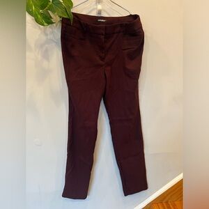 ROZ&ALI dress stretchy burgundy pants/ size 8